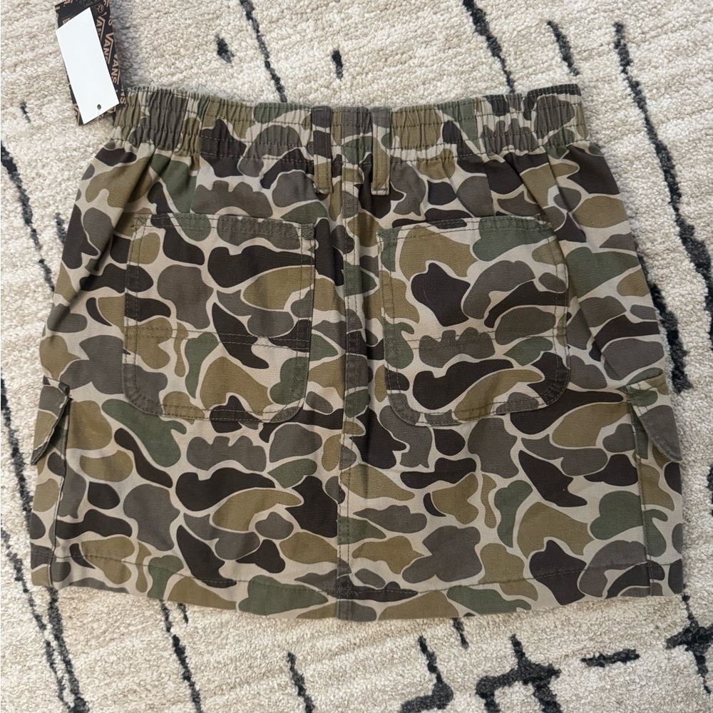 Vans Green Camo Skirt - Picture 3 of 4